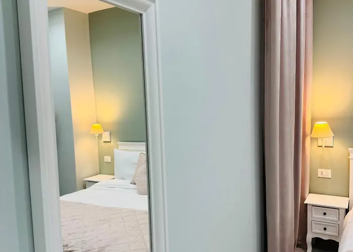 Colosseo House Konukevi 4*