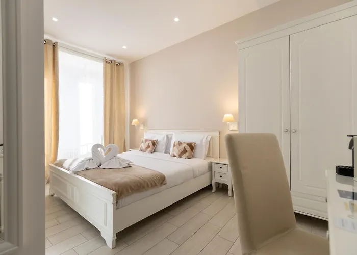 Colosseo House